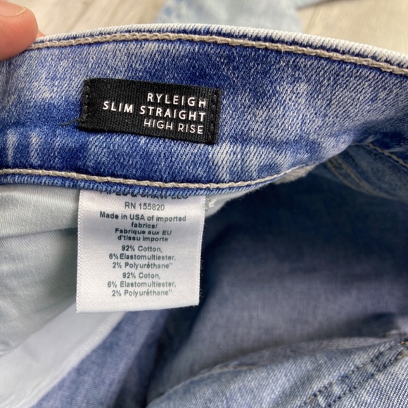 Veronica Beard High Rise Jeans in Soft Blue - Picture 12 of 13